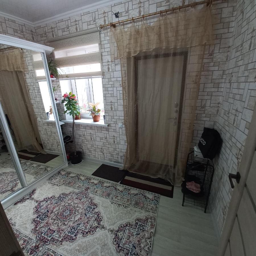 Hotel "Тихий Дом Трансфер" Bishkek Ngoại thất bức ảnh