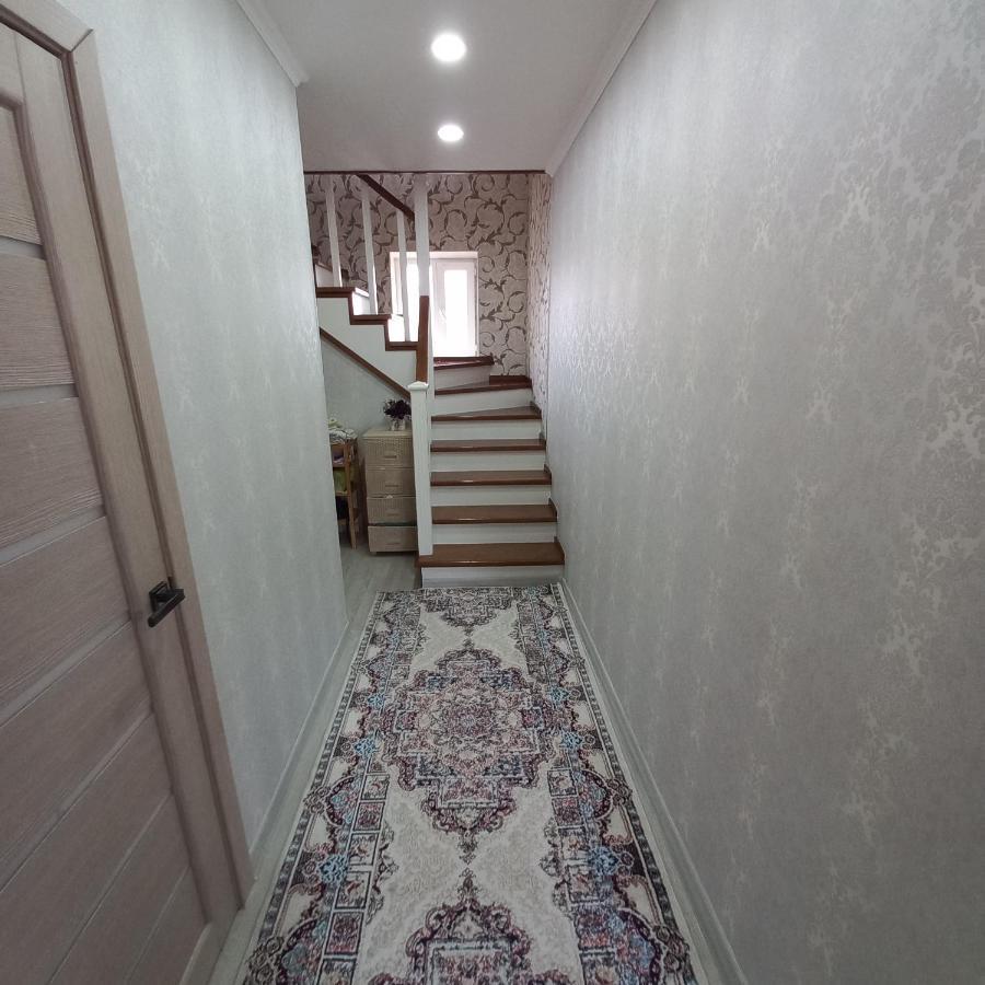 Hotel "Тихий Дом Трансфер" Bishkek Ngoại thất bức ảnh